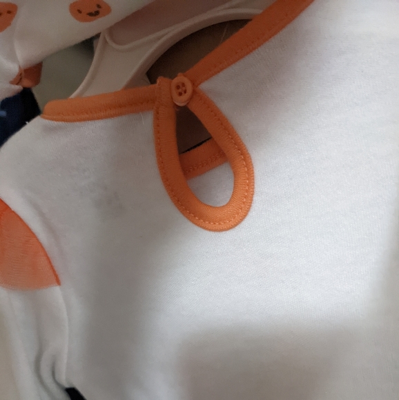 NWT Baby Girl Halloween Onesies set - Picture 5 of 5